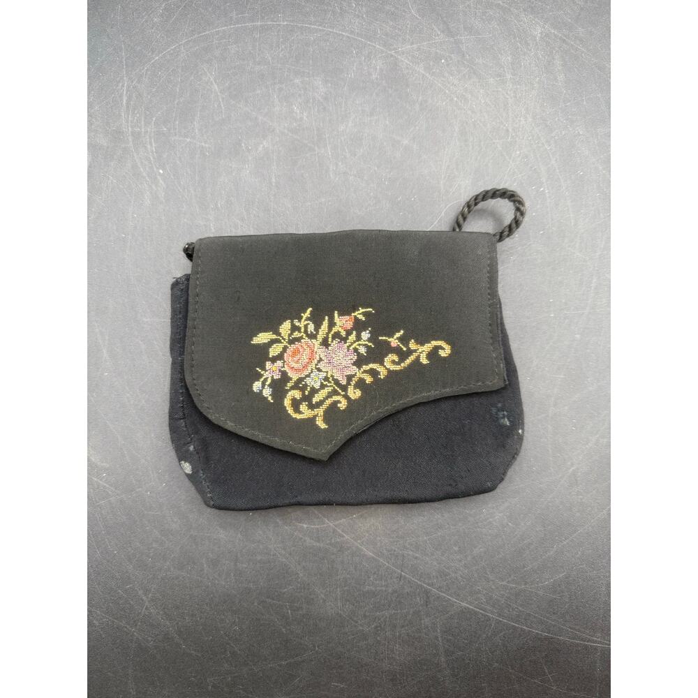 Vintage Black Coin Clutch Bag with Floral Embroidery